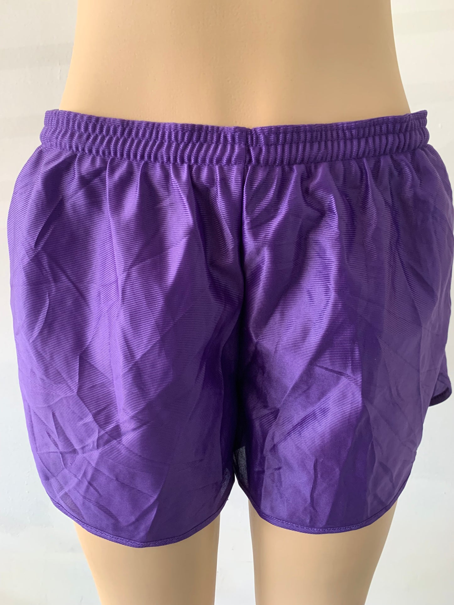 Short Dama